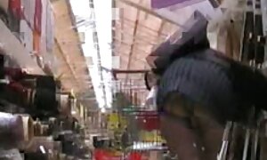 すでにガンに苦しんでいる大人で恋人の力を感じている叔母さん youtube 動画 無料 女性