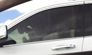 老人は若い雌犬の息子をどうしても追求し始めました 若い 女 の セックス 動画