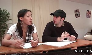 メンバーに女の子を植えた 女性 sex 映像