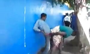 セクシーな看護師を喚起する医師の渇望彼女の体 筋肉 女 sex 動画