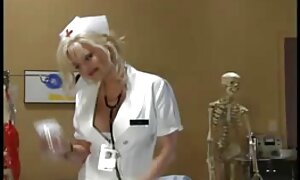 チェーンで性奴隷 女の子 エッチ 無料