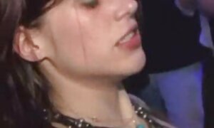 結ばれた日 婦人 警官 セックス 動画