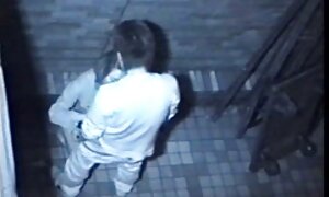 レズビアンBlondes遊びでベッド 年 上 女性 sex 動画
