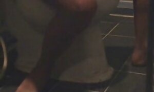 ハゲ奇妙な割れ金髪の成熟した 有馬 芳彦 セックス 動画
