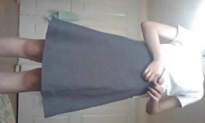 キッチンで日焼けした女の子をクソ男 無料 女 エッチ